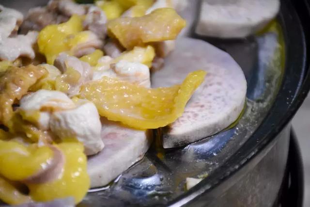 南海吃货私藏已久的隐世饭店！桑拿阳山鸡，既鲜美又抵食！