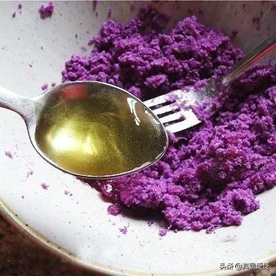 改良版紫薯芋圆，在家也可以轻松做的小甜品哦~ ​​​​