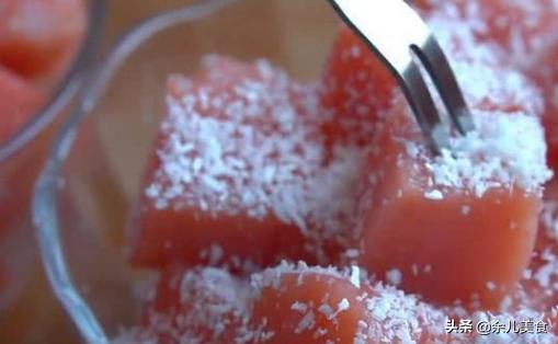 夏天西红柿新吃法，做法简单又美味，比果冻布丁还过瘾