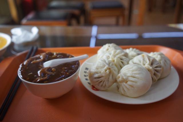 “吃馅儿”是北京人的一种情怀，五味人生都包在里面了